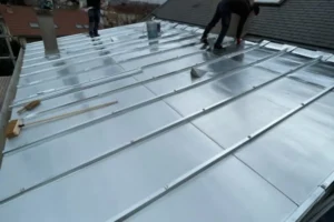 Couvreur Seine et Marne (77), Couvreur zingueur Seine et Marne (77), Couverture de toit en taule Seine et Marne (77)